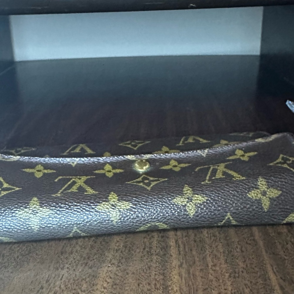 Louis Vuitton vintage Sarah wallet